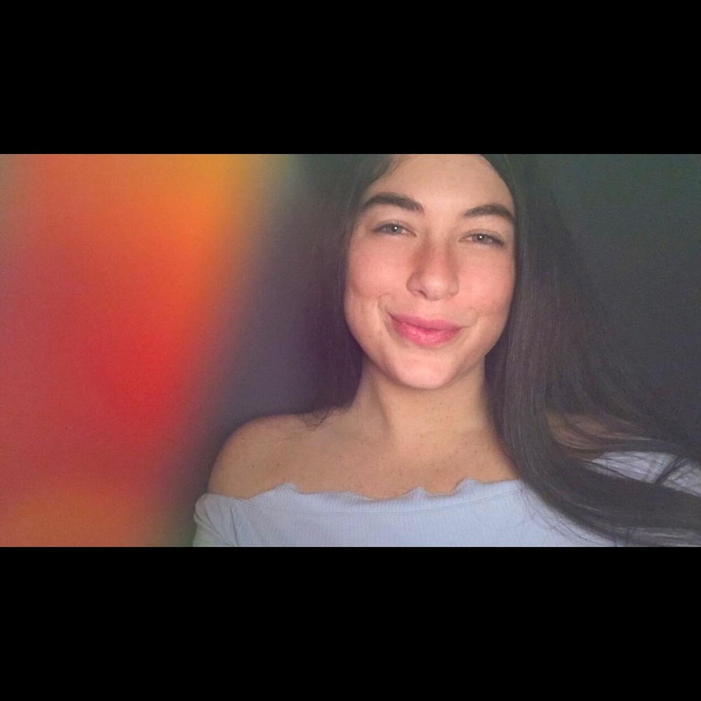 Meet your Posher, Tiffany